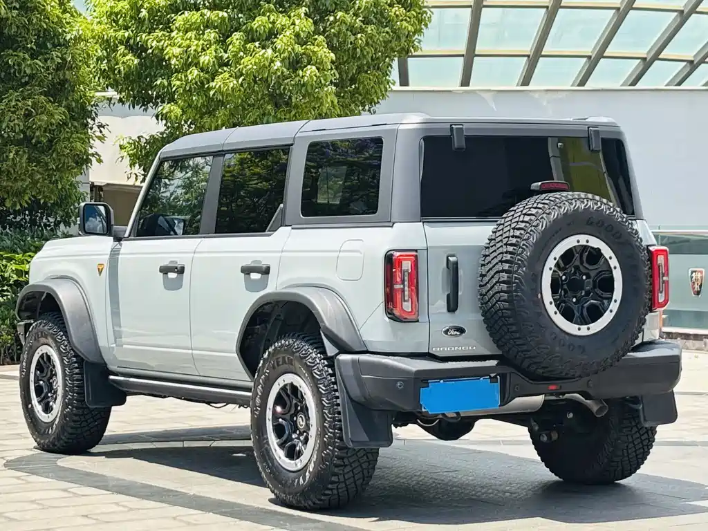Ford Bronco 2.3 T Badlands