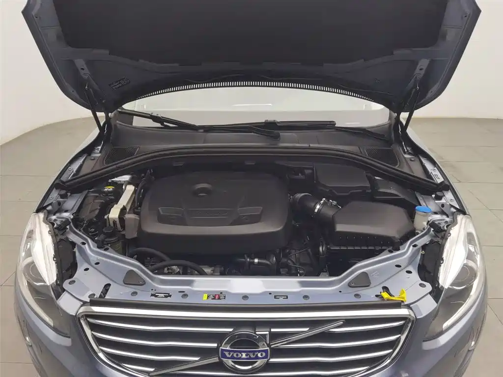 Volvo XC60 T5 Smart Progress