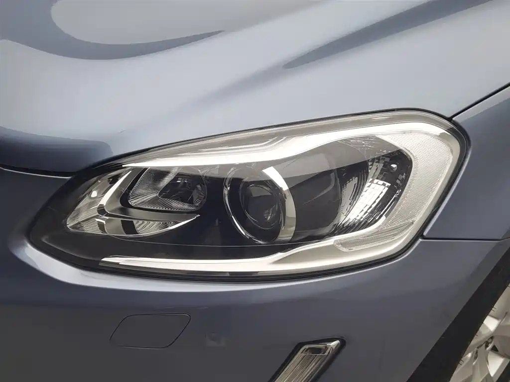 Volvo XC60 T5 Smart Progress
