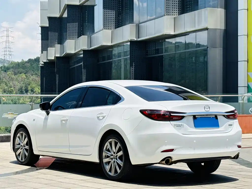 Atenza 2.5 L Blue Sky Sport