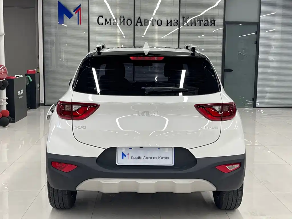 Stonic 1.4 L CVT Sunroof