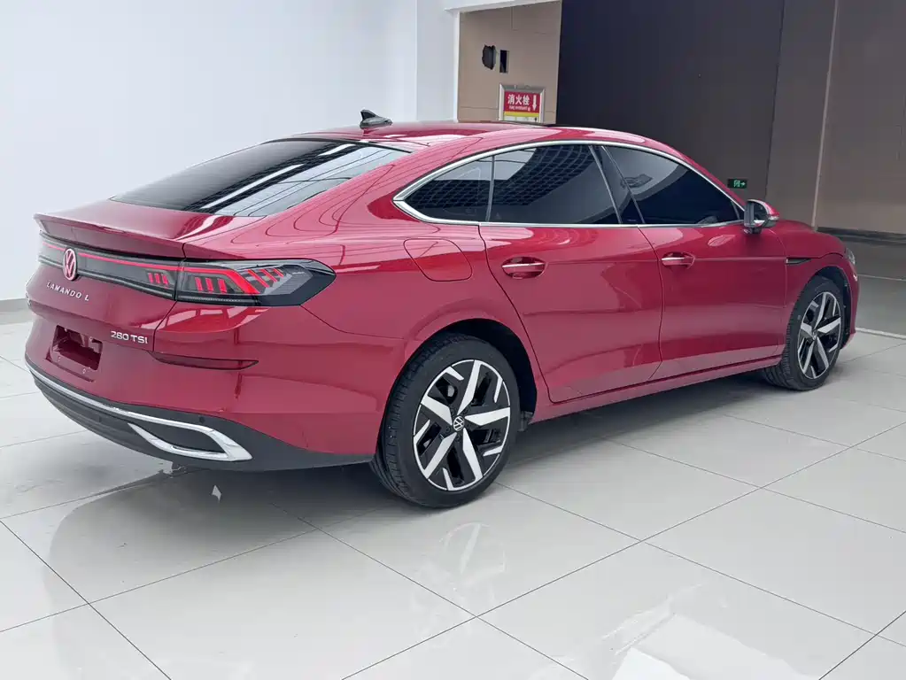 Lamando Lamando L 280 TSI DSG Spicy Cool
