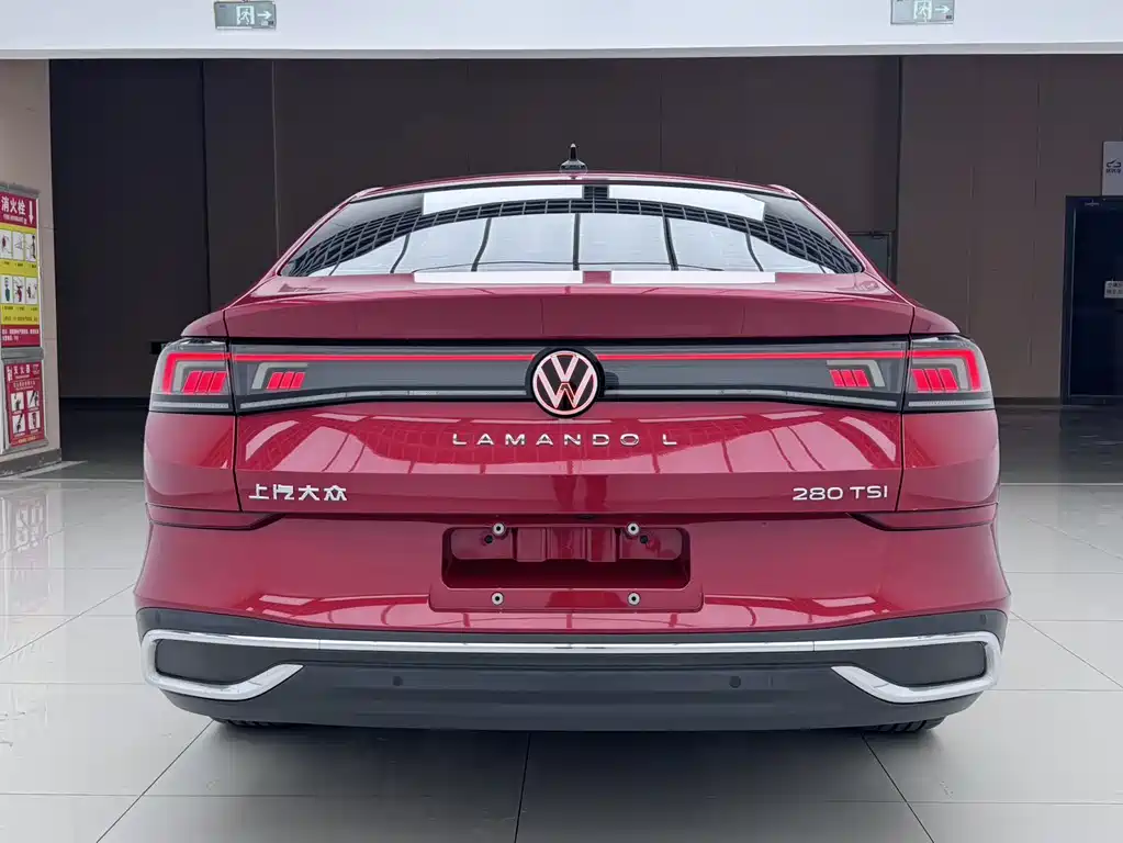 Lamando Lamando L 280 TSI DSG Spicy Cool
