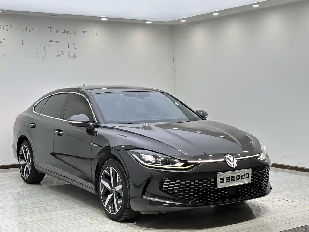 Lamando Lamando L 280 TSI DSG Spicy Cool