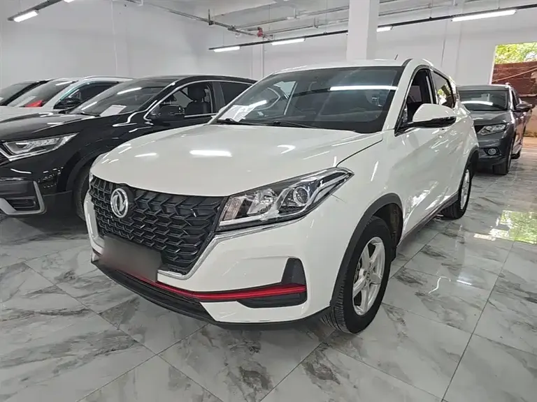 Dongfeng Fengguang 500 1.5 L CVT Joy