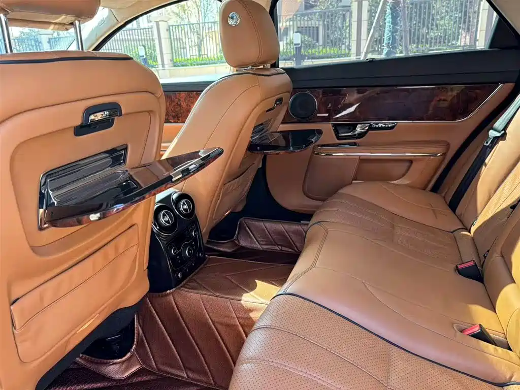 Jaguar XJ XJL 5.0 Panoramic Opulent