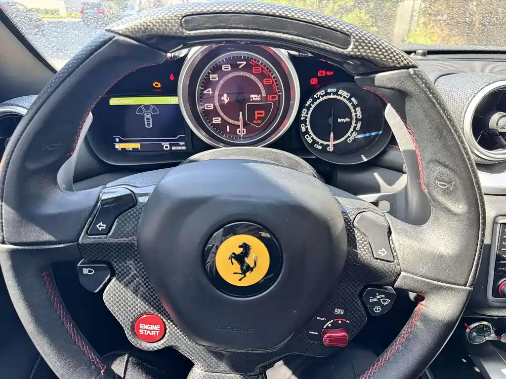 California T 3.9 T Standard
