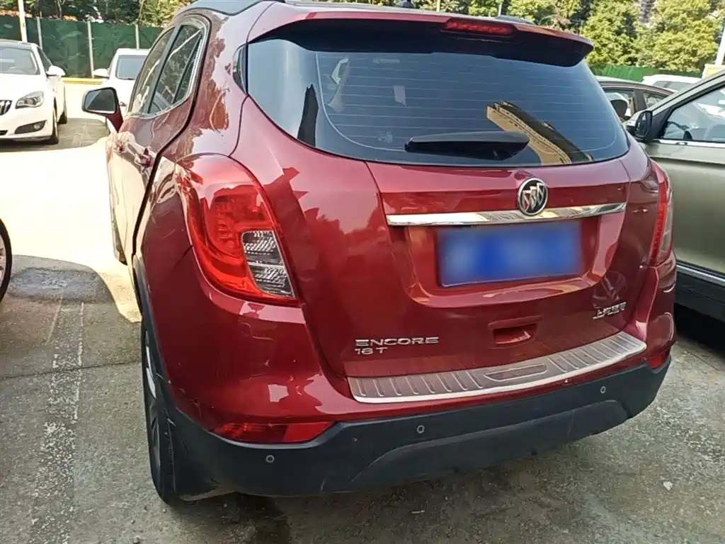 Encore 18 T Auto 2 WD Urban Fashion