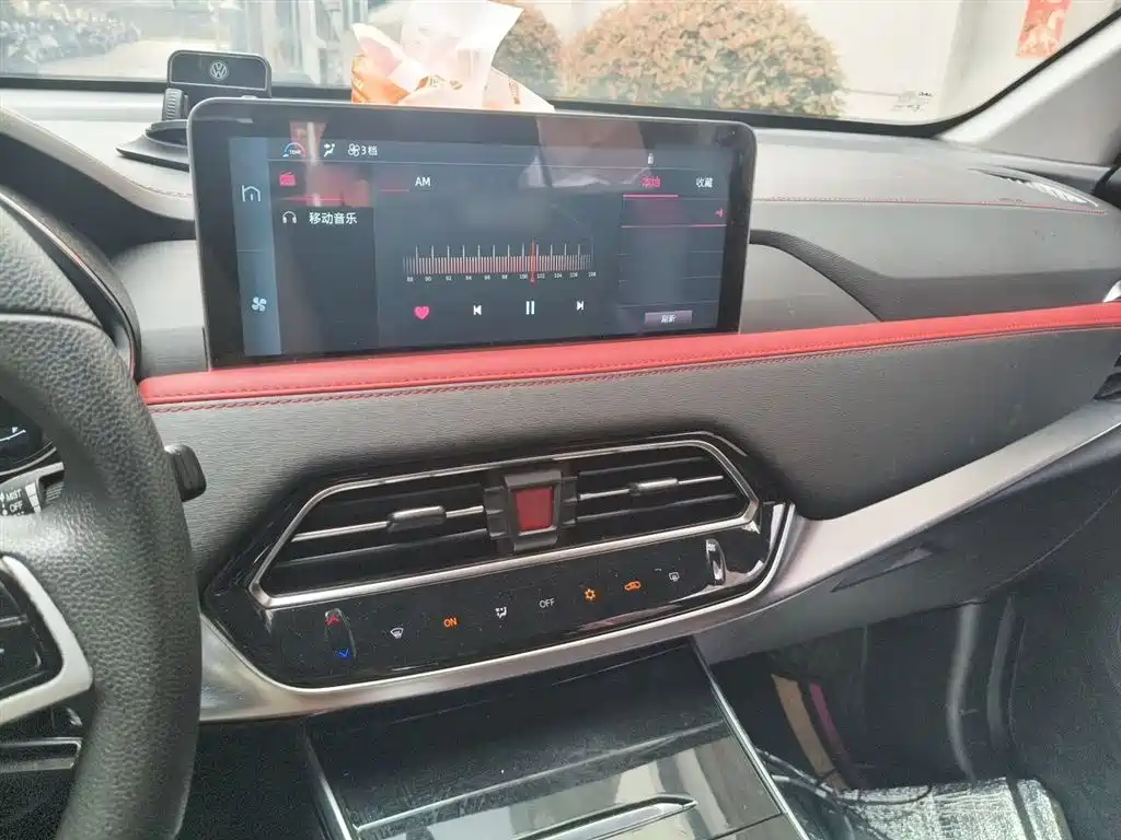 Sehol X8 300 T DCT Panoramic Luxury 5-seat