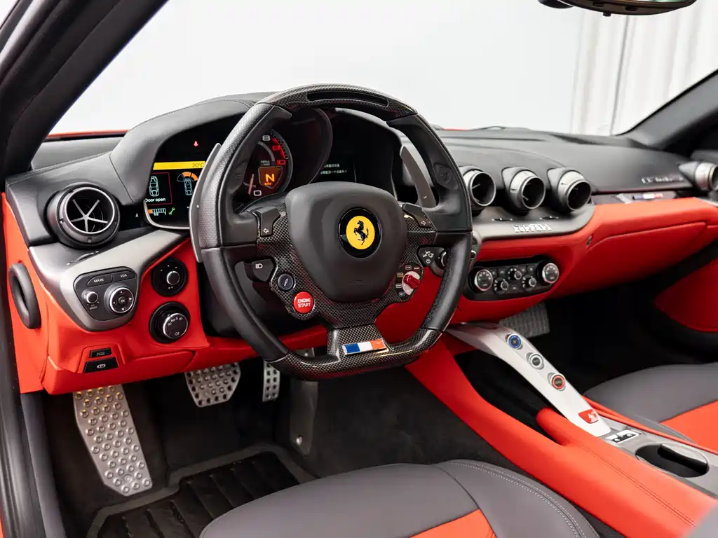 F12 berlinetta 6.3 L Standard