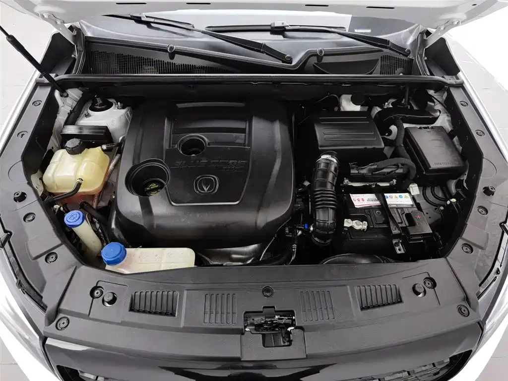 Changan CS75 Glory Million 280 T DCT Luxury