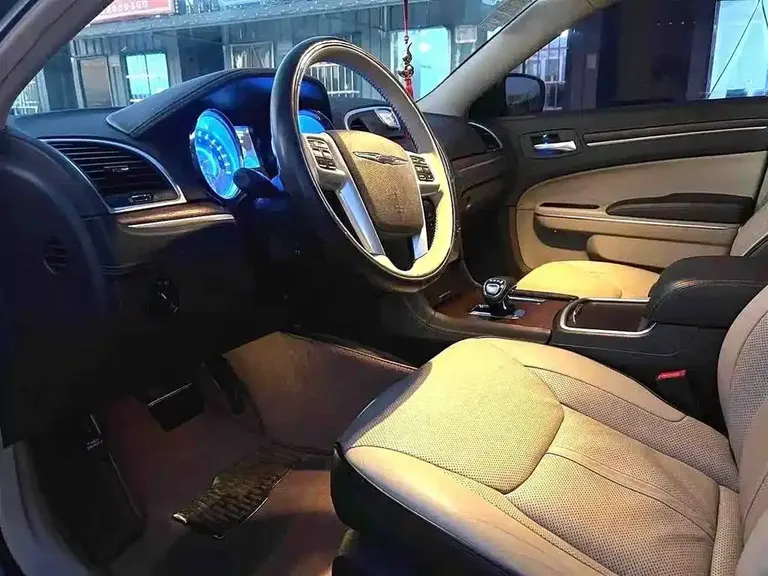 Chrysler 300 C (Import) 3.0 L Outstanding