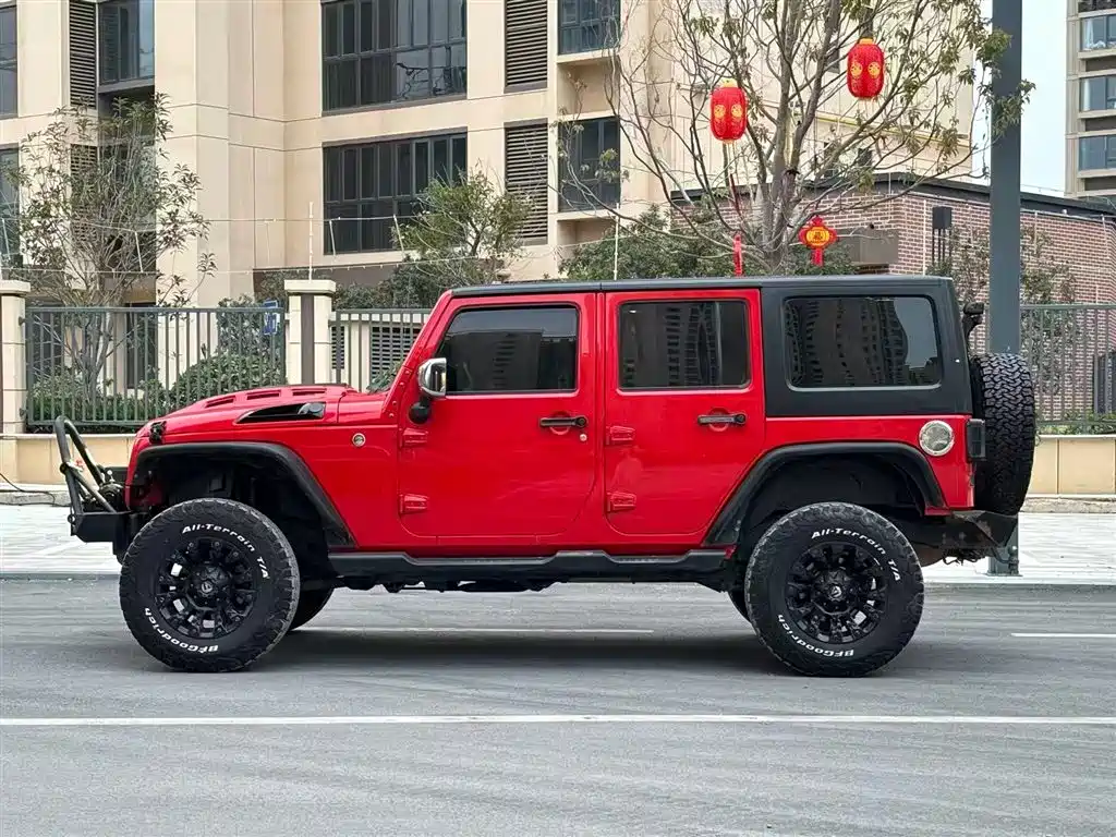 Wrangler 3.0 L Sahara 4-door Comfort Enjoyment