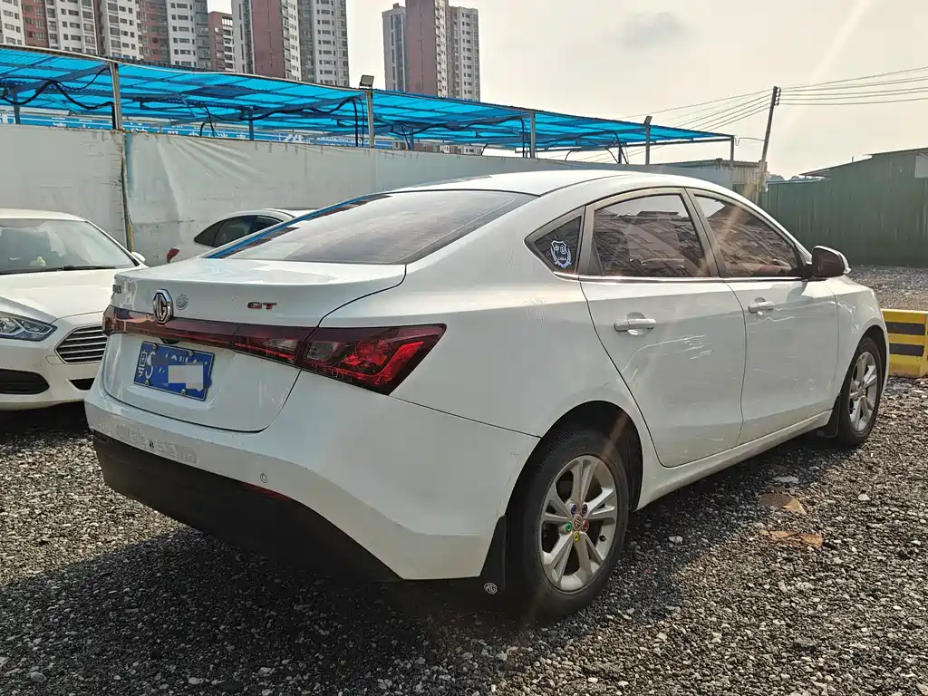 Ruixing 1.5 L Auto Value Luxury