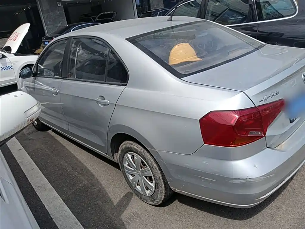 Jetta 1.4 L Manual Fashion