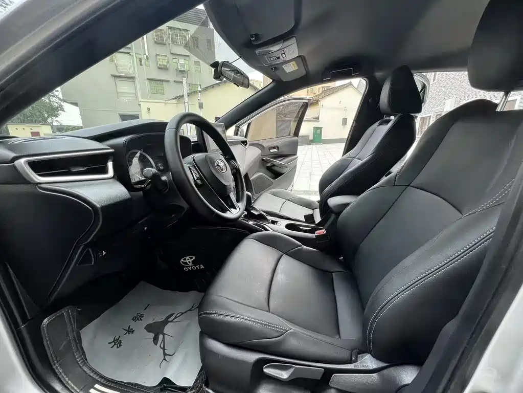 Levin Dual Engine 1.8 H E-CVT Progressive
