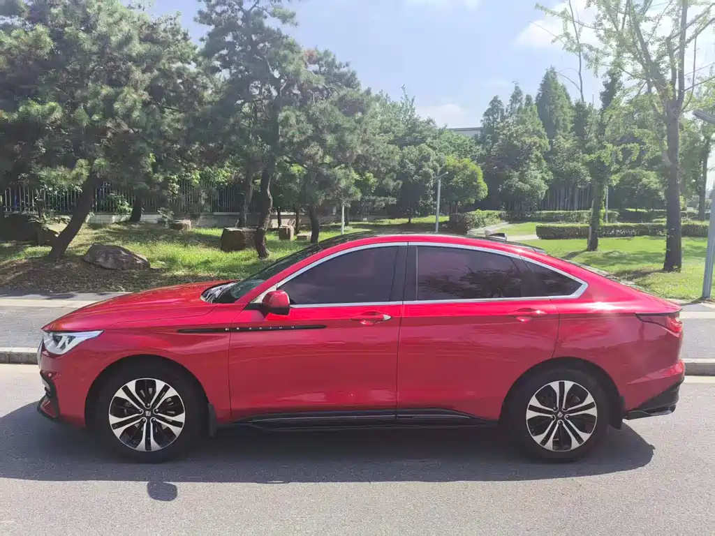 Baojun RC-6 宝骏RC-6 2019款 1.5 T CVT 24小时在线尊贵型