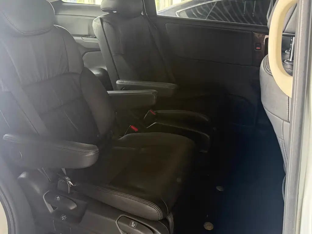 Odyssey Facelift 2.4 L Smart Enjoyment