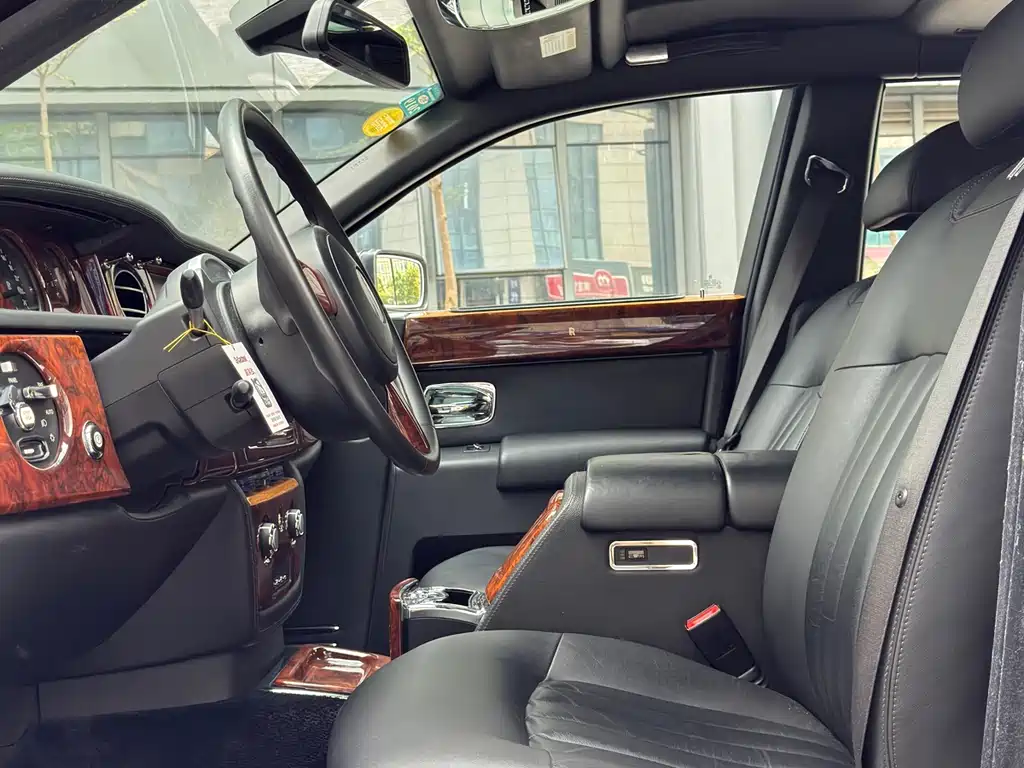 Phantom 6.7 L Standard