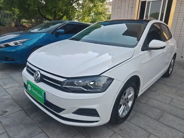 Volkswagen Polo Plus 1.5 L Auto Panoramic Pleasure