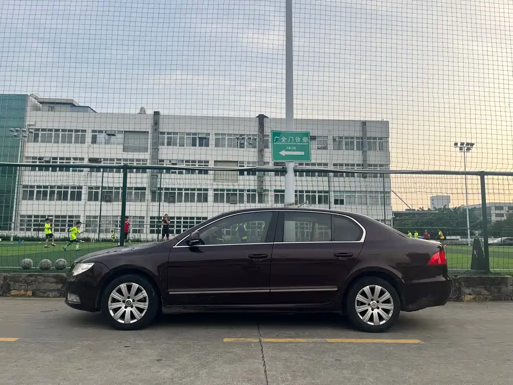 Superb 昊锐 2010款 1.4 TSI DSG优雅版