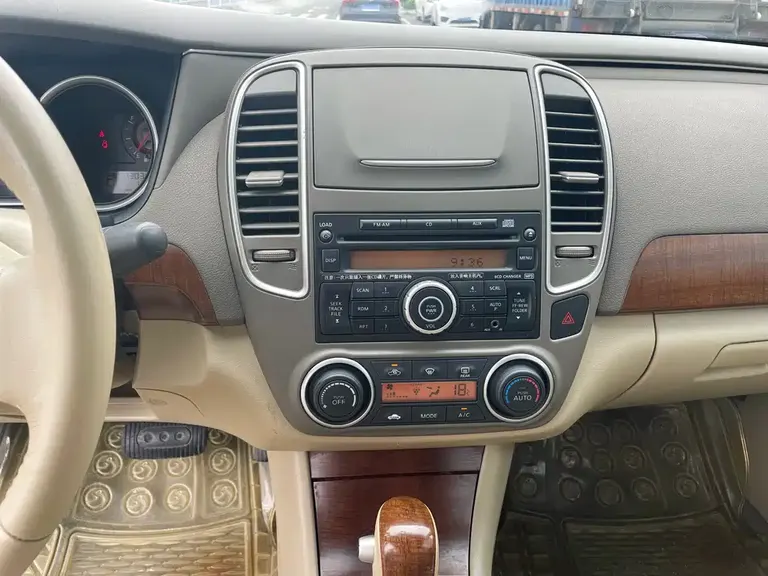 Nissan Sylphy 2.0 XL CVT Luxury