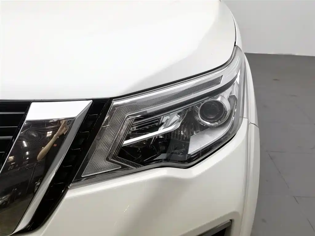Terra 2.5 L XV 4 WD Auto 4 WD Flagship