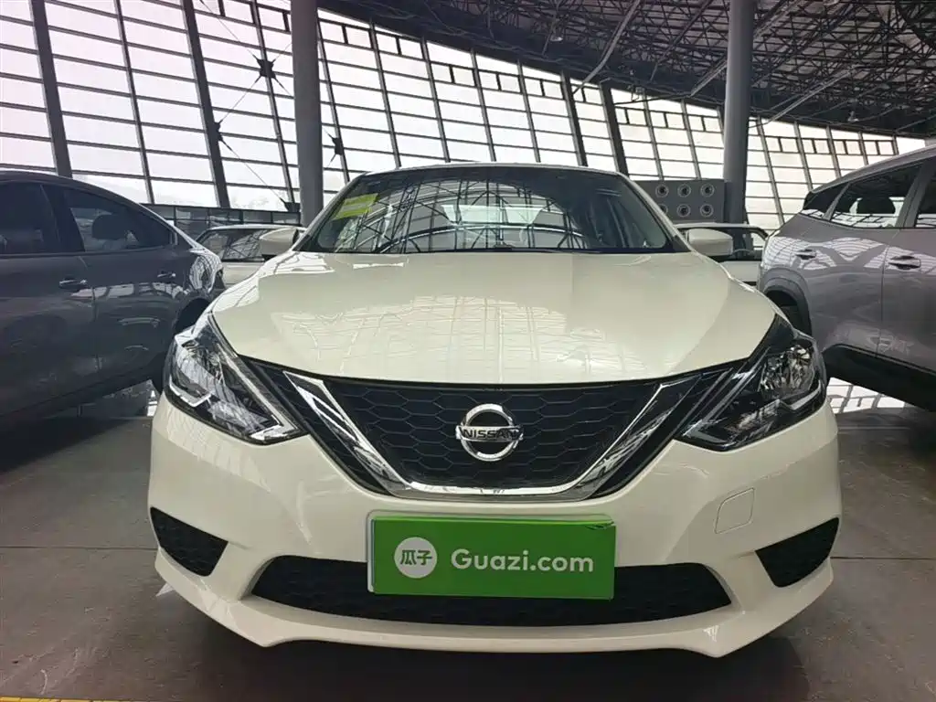 Sylphy Facelift III Classic 1.6 XE CVT Comfort