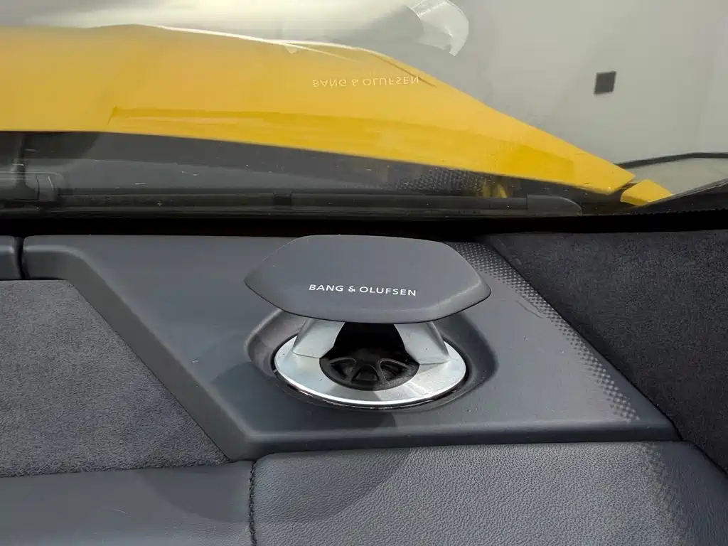Urus 4.0 T V8