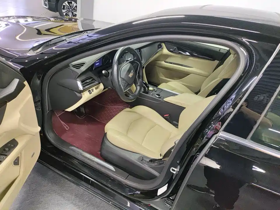 Cadillac CT6 28 T Fashion