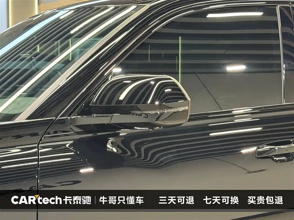 Audi Q6 45 TFSI quattro Black Warrior 6-seat