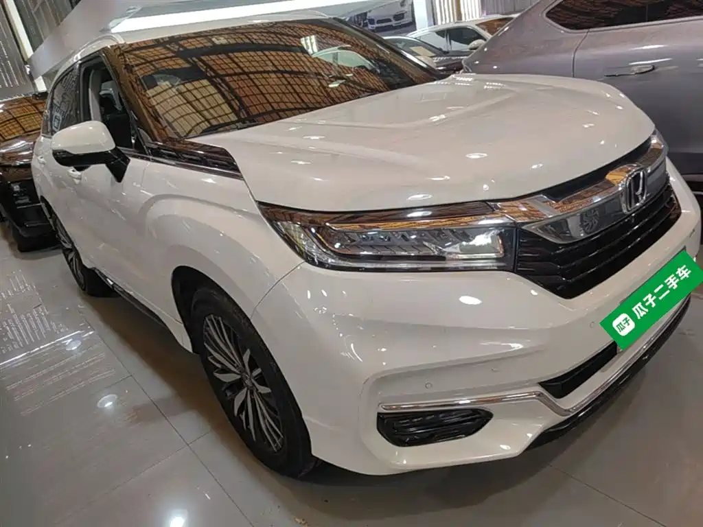 Avancier 370 TURBO 4 WD Supreme
