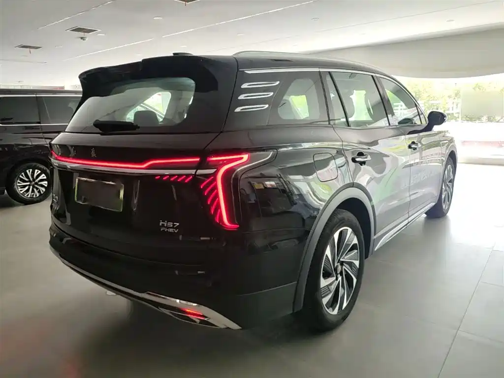 Hongqi HS7 PHEV 2.0 T PHEV 4 WD Flagship Smooth 6-seat