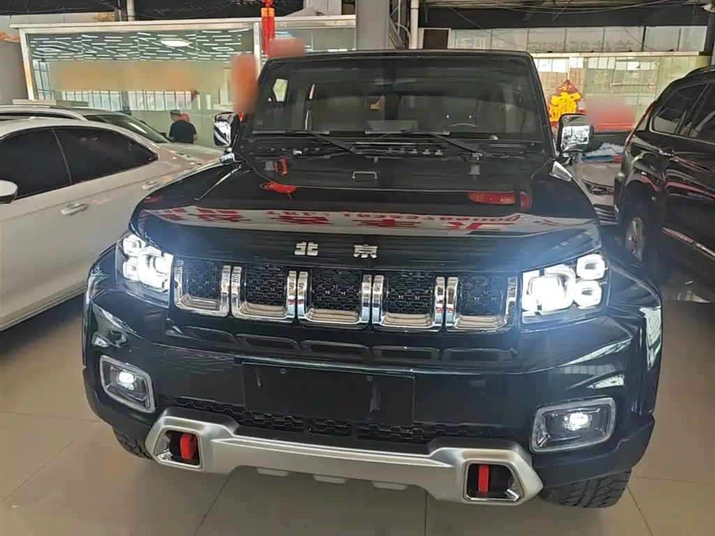 BAIC BJ40 2.0 T City Hunter Glory