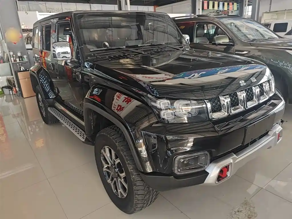 BAIC BJ40 2.0 T City Hunter Glory
