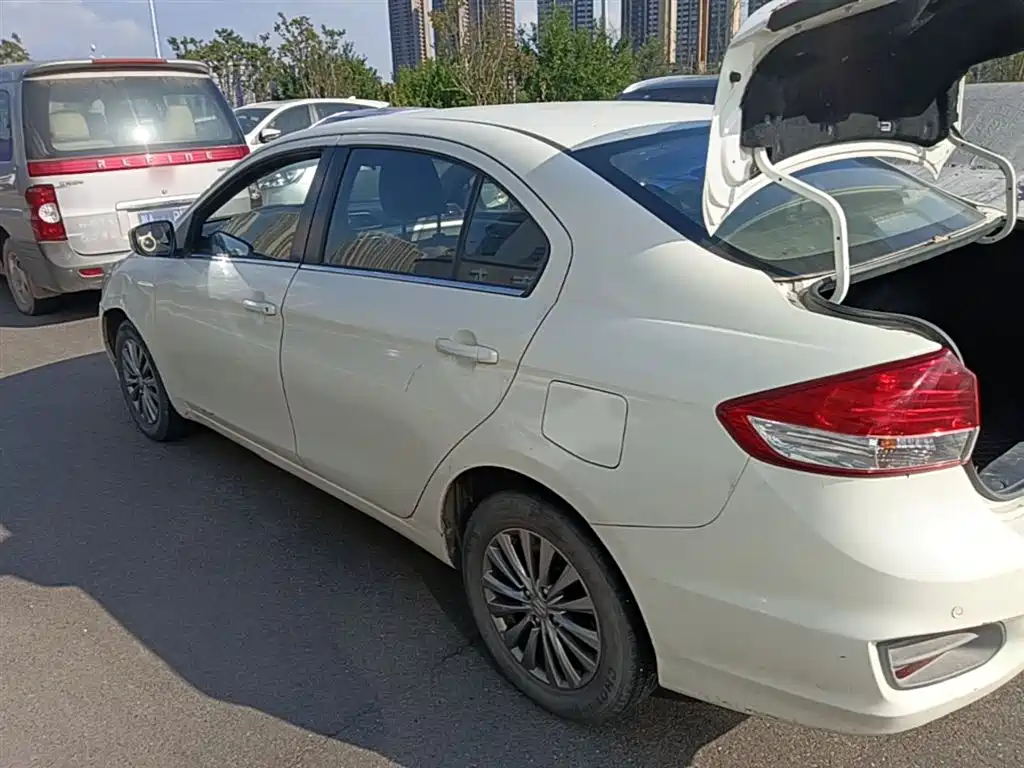Alivio 1.6 L Manual Comfort Enjoyment