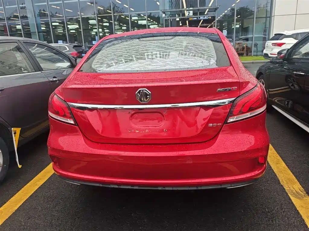 MG6 20 T Auto Sport