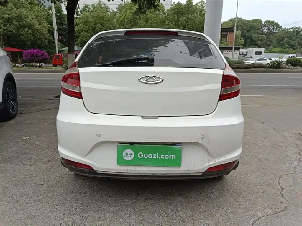 Fengyun 2 1.5 L Manual New Sharp