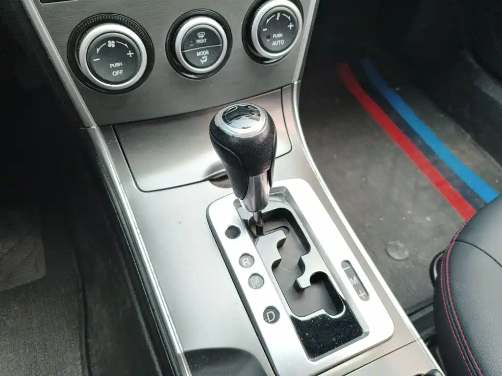 Mazda 6 2.0 L Auto Fashion