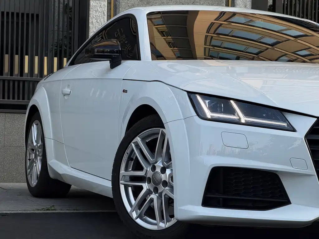 Audi TT TT Coupe 45 TFSI quattro
