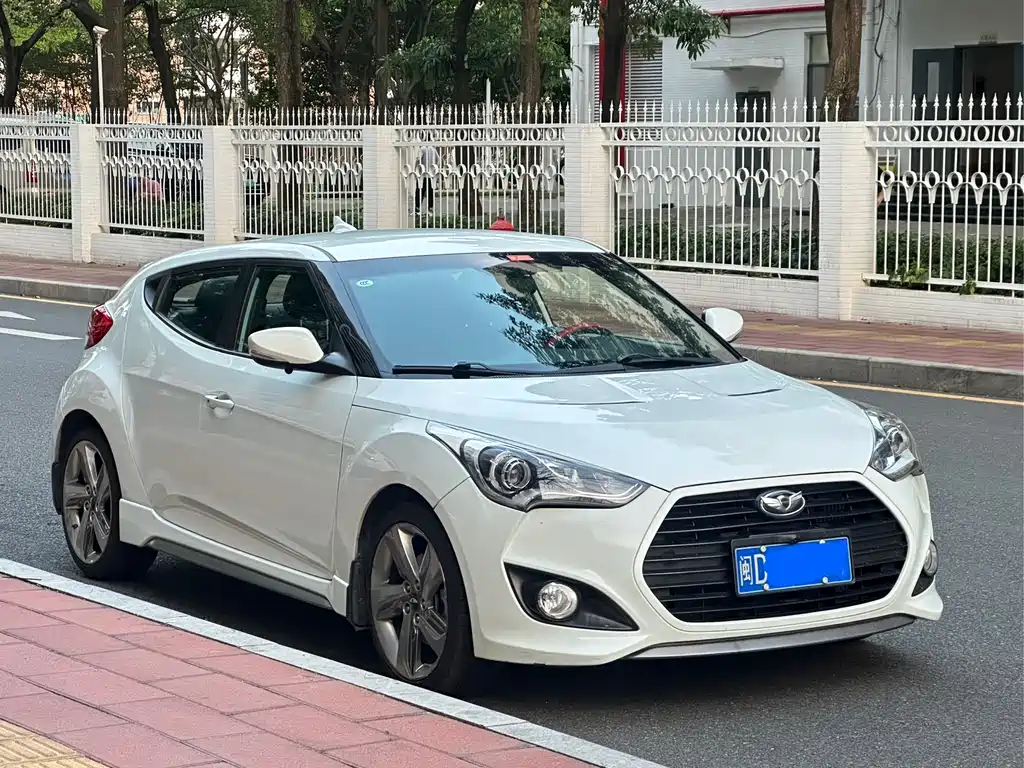 Veloster 1.6 T Auto Luxury