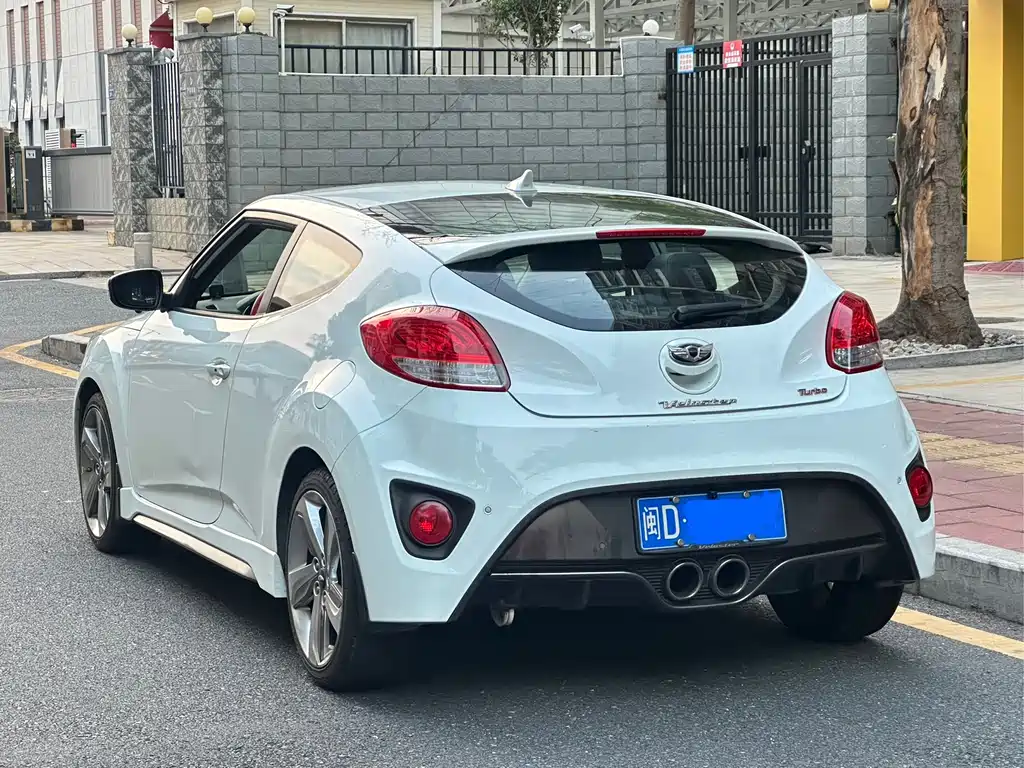 Veloster 1.6 T Auto Luxury