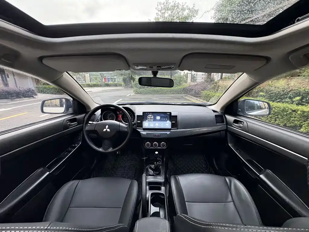 Lancer EX Zhishang 1.8 L Manual Luxury