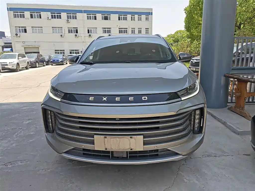 Exeed Lingyun 星途凌云 2023款 300 T 两驱星耀版