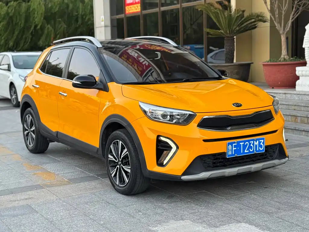 Stonic 1.4 L Auto Fun Enjoyment CN-V