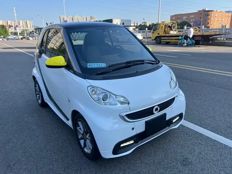 smart fortwo 1.0 MHD Hardtop BoConcept Special Edition