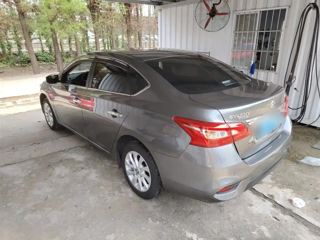 Sylphy Facelift II Classic 1.6 XE CVT Comfort