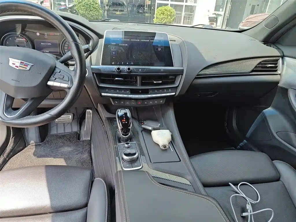 Cadillac CT5 Facelift 28 T Platinum Sport