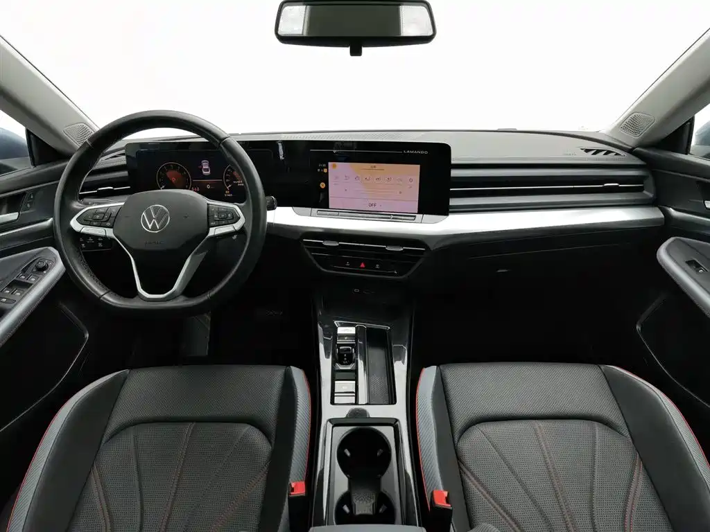 Lamando Lamando L 280 TSI DSG Dazzle Hot