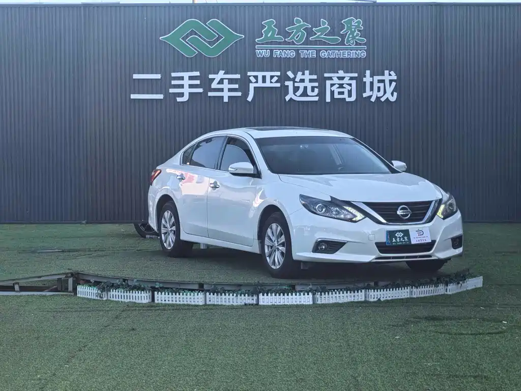 Teana Facelift 2.0 L XL Comfort